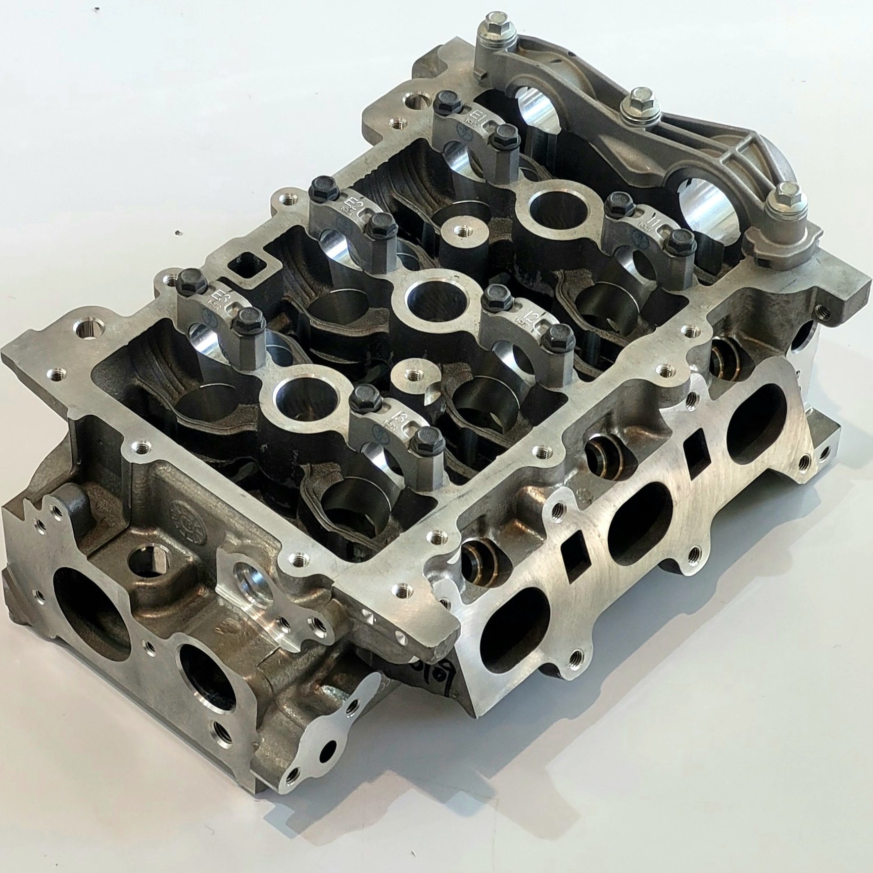 کد 20- سر سیلندر ام وی ام 110s